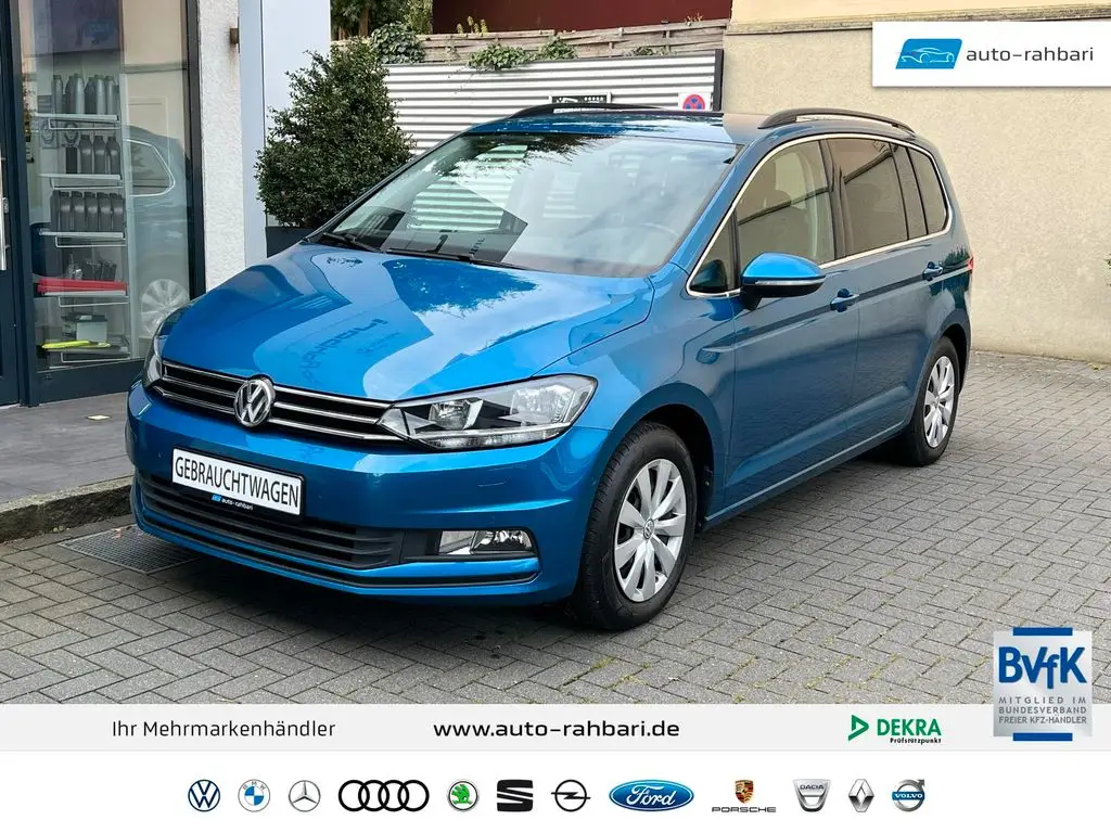 Photo 1 : Volkswagen Touran 2016 Essence