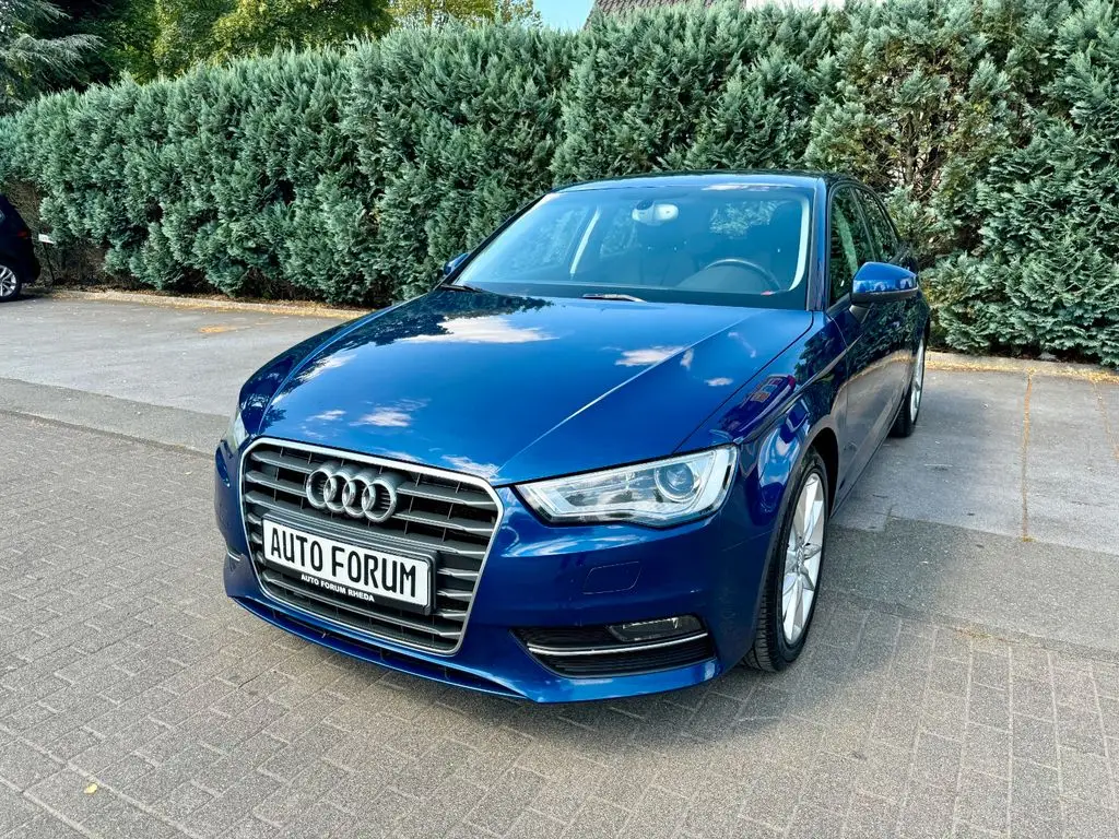 Photo 1 : Audi A3 2016 Petrol