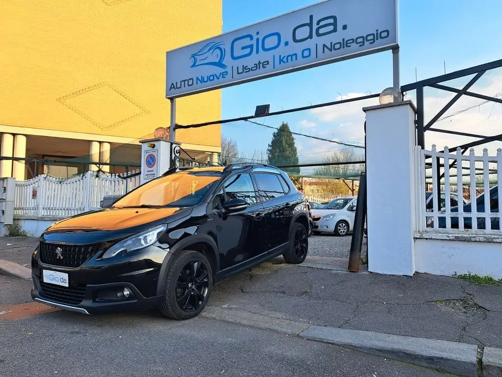 Photo 1 : Peugeot 2008 2017 Petrol