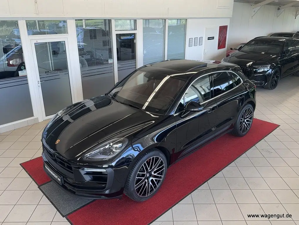 Photo 1 : Porsche Macan 2024 Essence