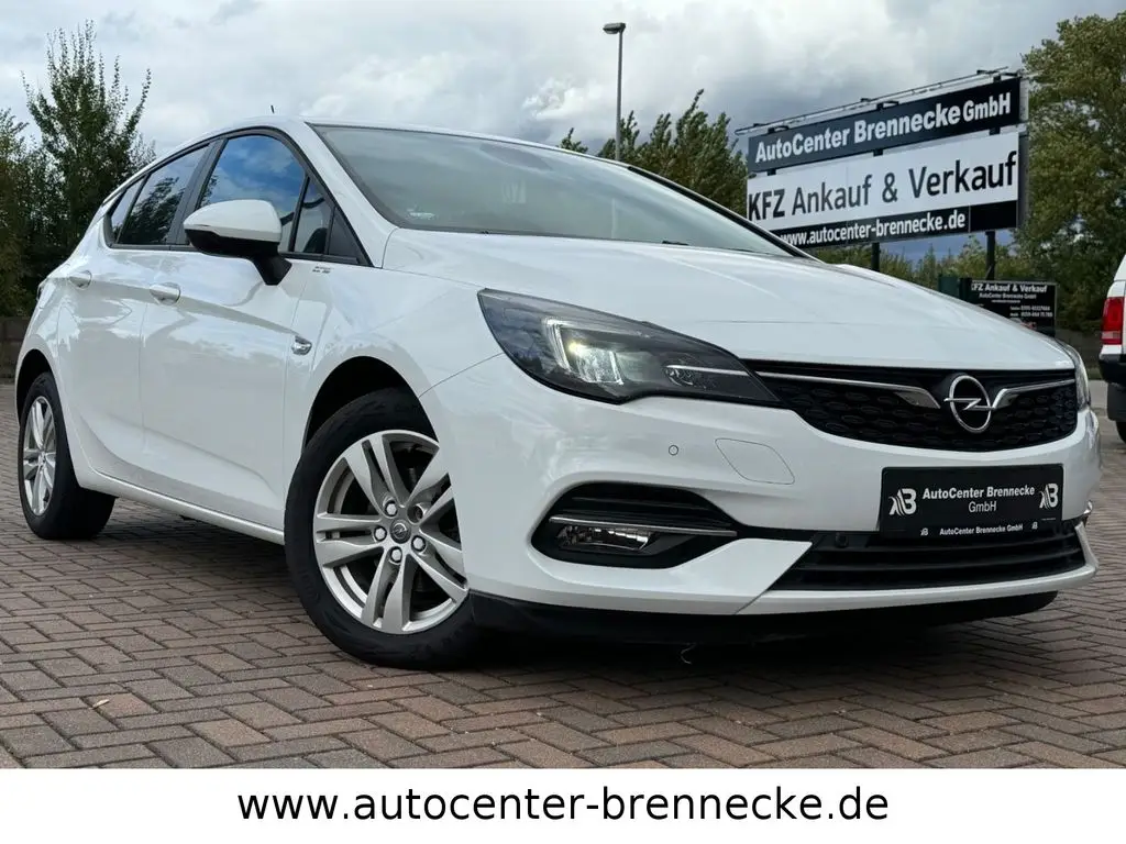 Photo 1 : Opel Astra 2020 Diesel