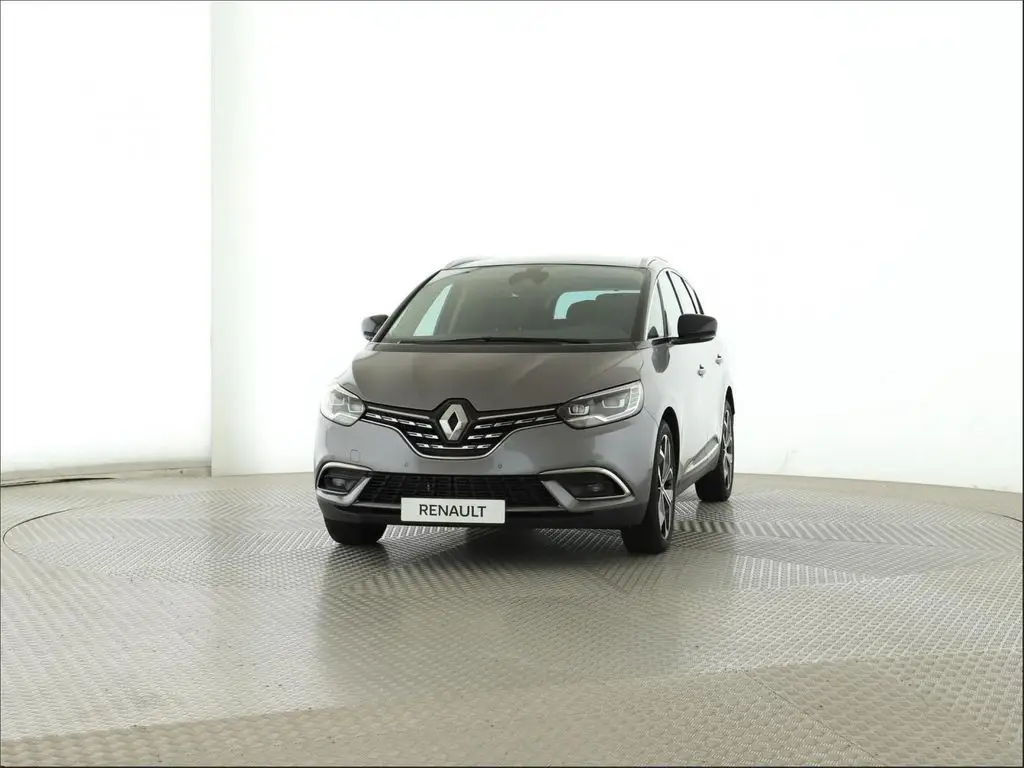 Photo 1 : Renault Grand Scenic 2023 Essence