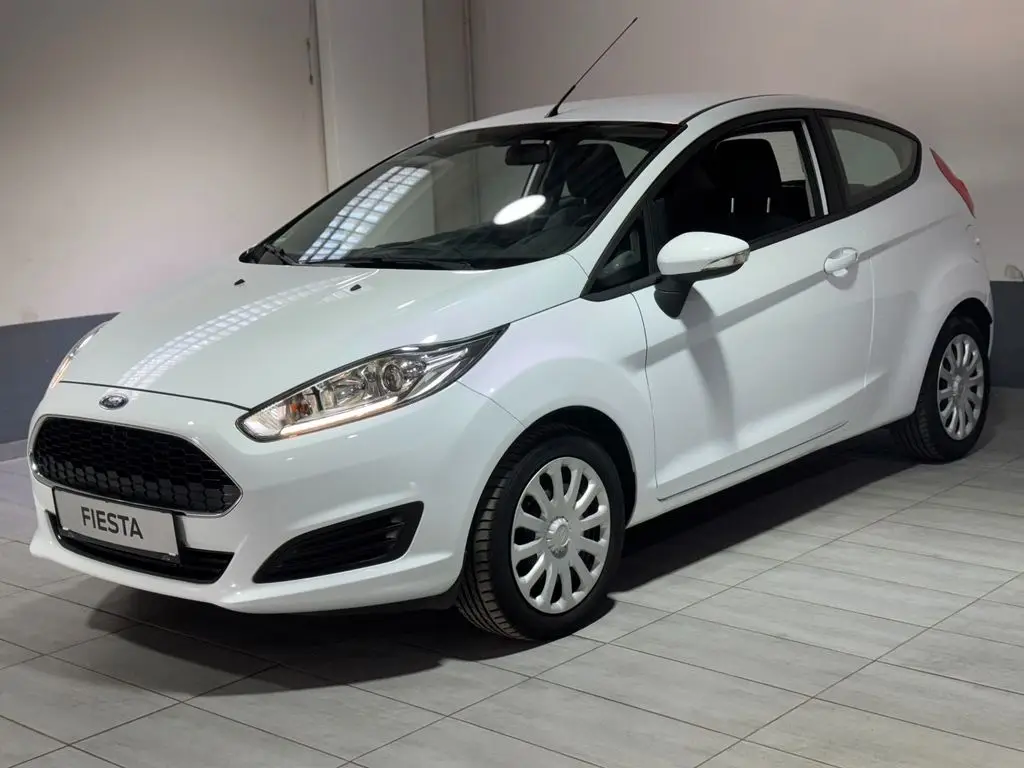 Photo 1 : Ford Fiesta 2016 Diesel