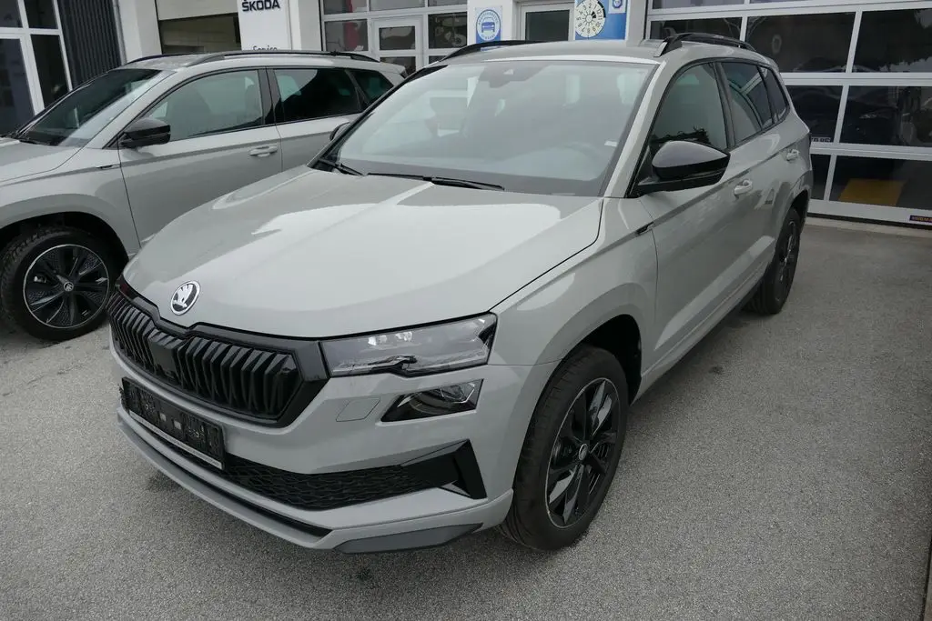 Photo 1 : Skoda Karoq 2024 Essence