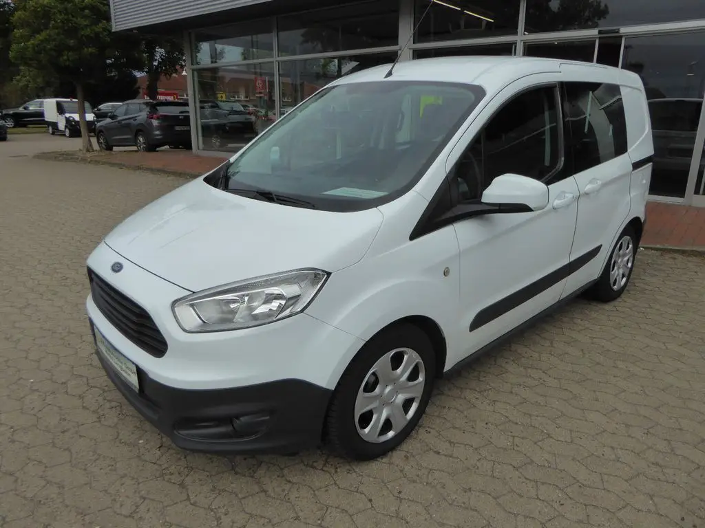 Photo 1 : Ford Tourneo 2018 Essence