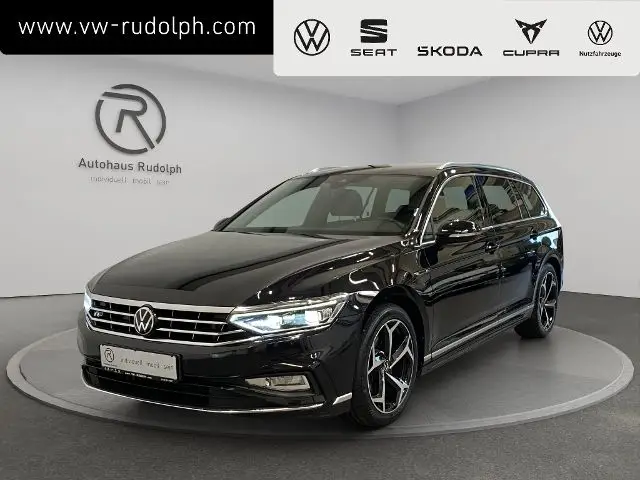 Photo 1 : Volkswagen Passat 2021 Diesel