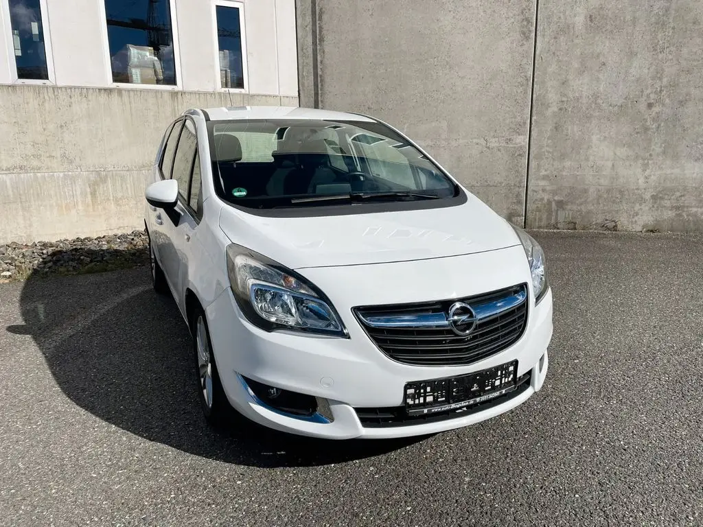 Photo 1 : Opel Meriva 2017 Essence