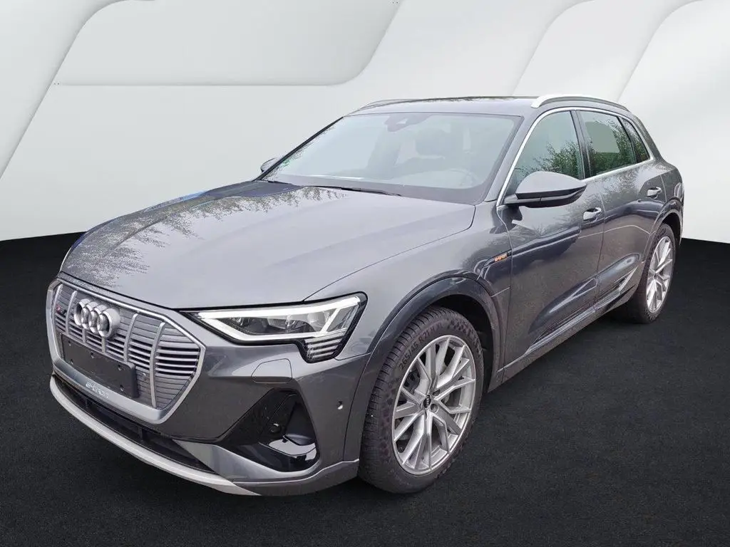 Photo 1 : Audi E-tron 2021 Non renseigné