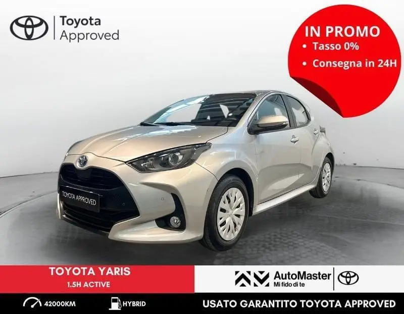 Photo 1 : Toyota Yaris 2021 Hybride