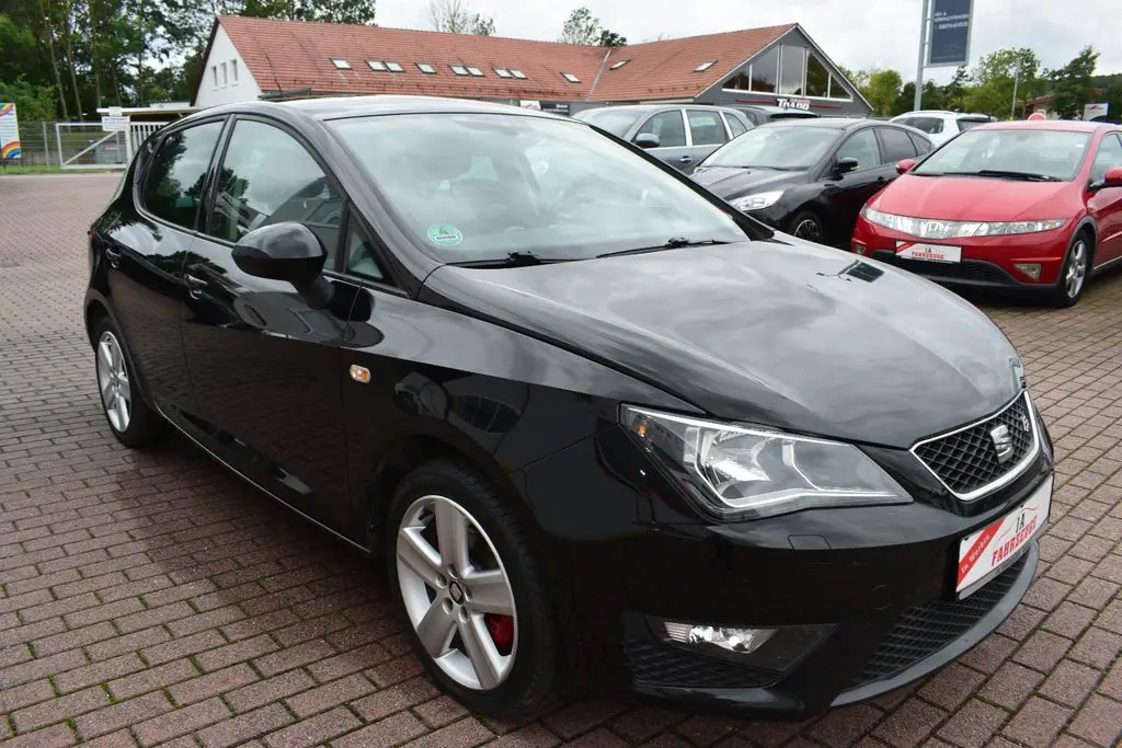 Photo 1 : Seat Ibiza 2015 Petrol