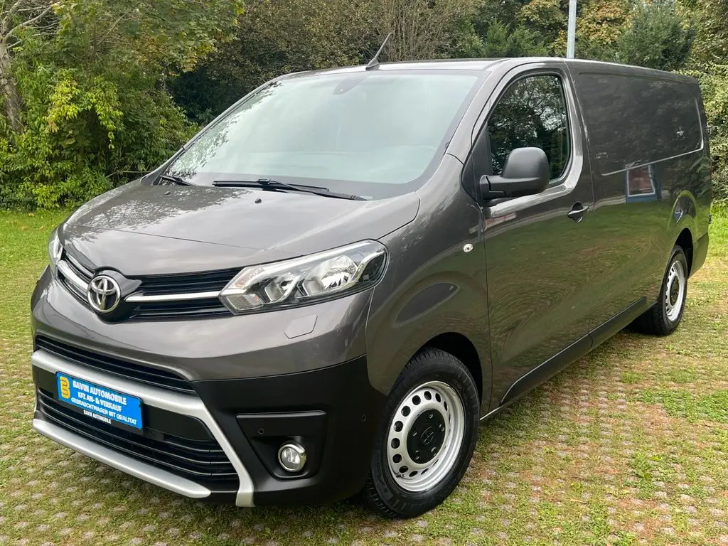 Photo 1 : Toyota Proace 2020 Diesel