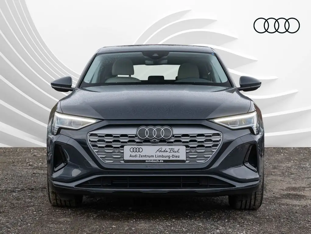 Photo 1 : Audi Q8 2024 Not specified