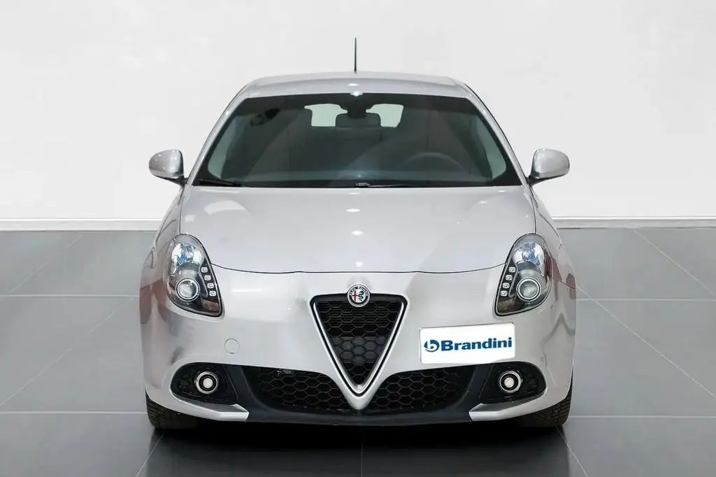 Photo 1 : Alfa Romeo Giulietta 2018 GPL