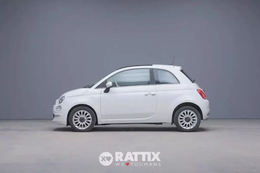 Photo 1 : Fiat 500 2021 Hybrid