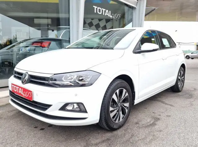 Photo 1 : Volkswagen Polo 2021 Petrol