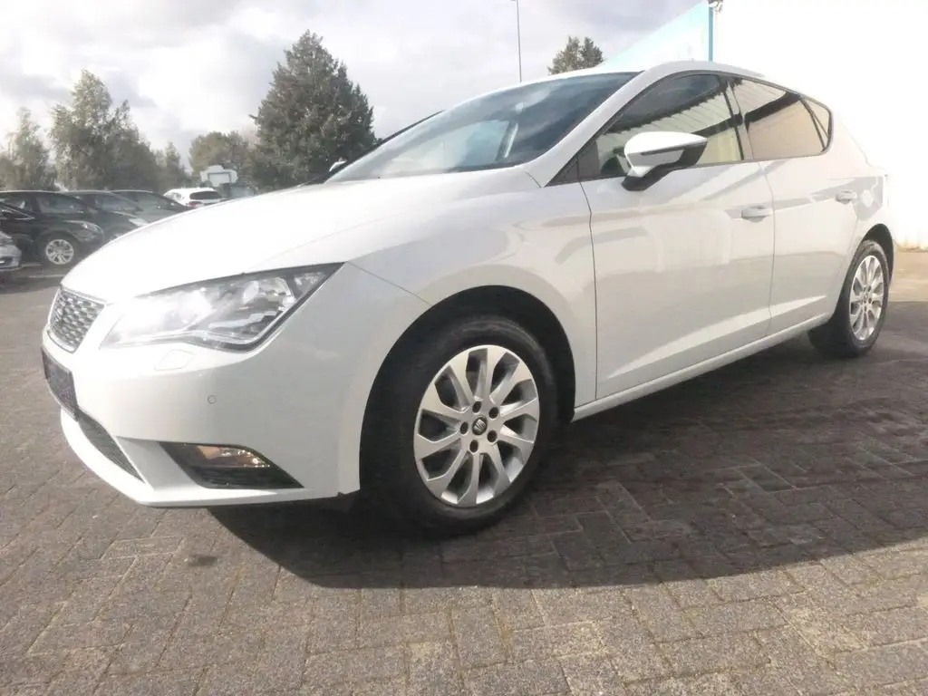 Photo 1 : Seat Leon 2016 Petrol