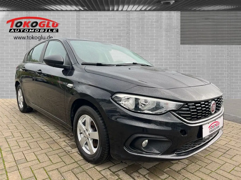 Photo 1 : Fiat Tipo 2017 Essence