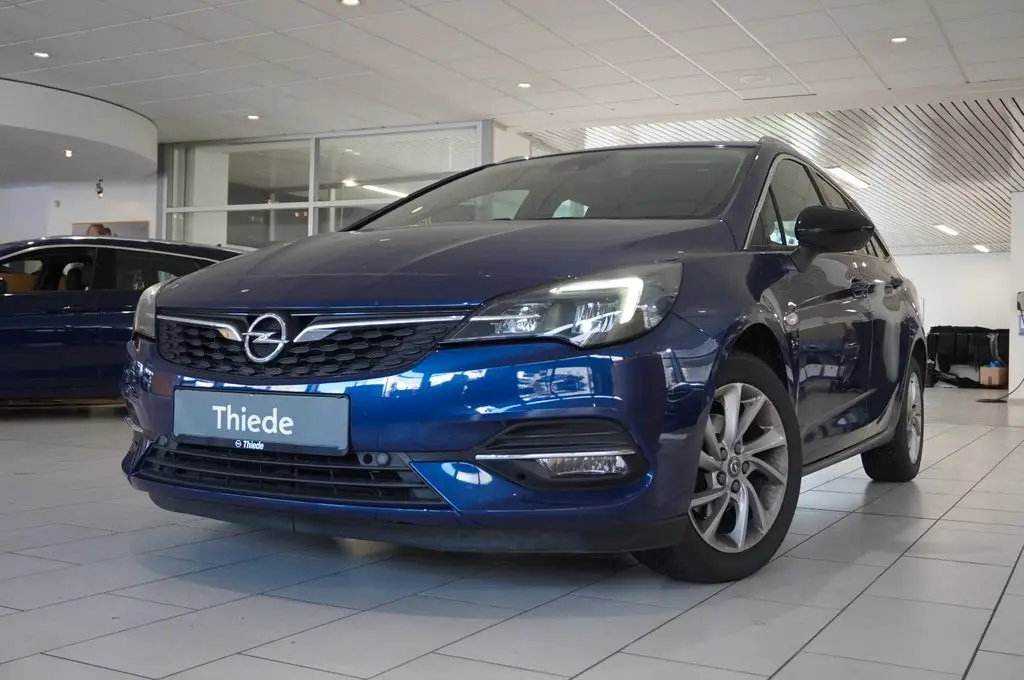 Photo 1 : Opel Astra 2021 Essence