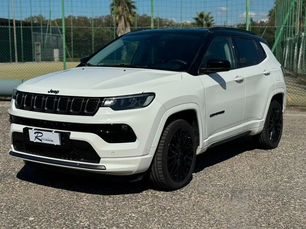 Photo 1 : Jeep Compass 2022 Hybrid