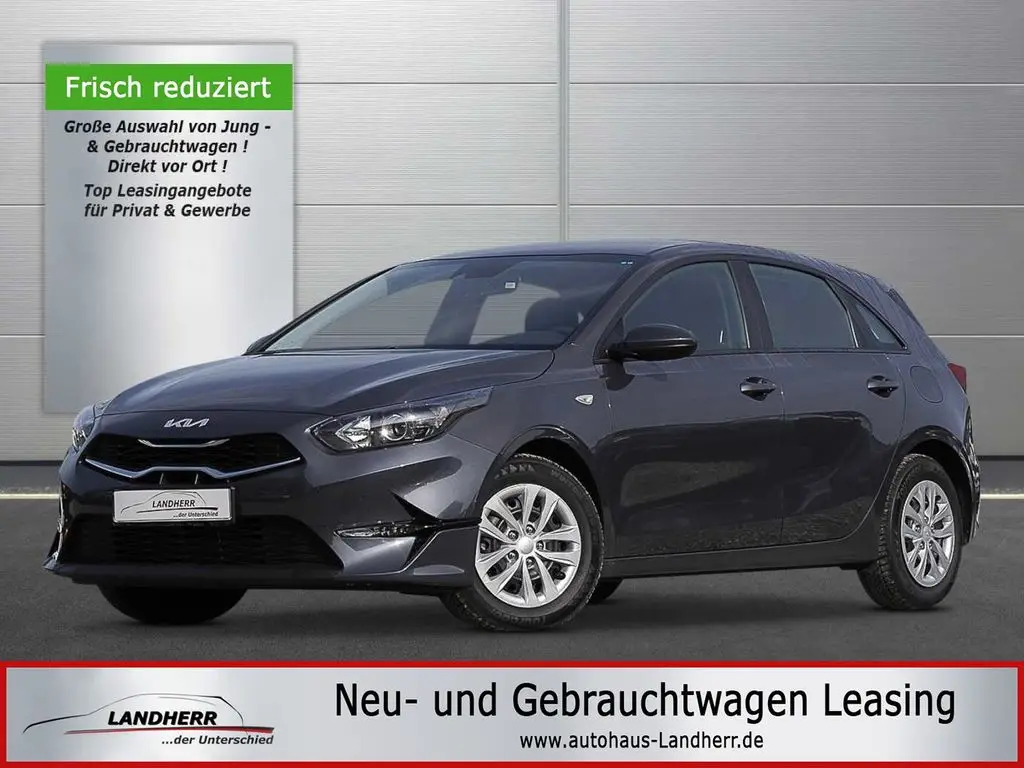 Photo 1 : Kia Ceed 2023 Petrol