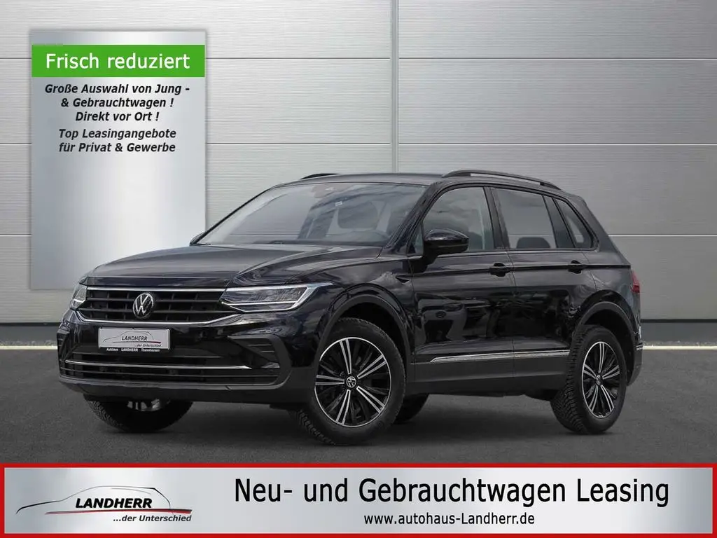 Photo 1 : Volkswagen Tiguan 2023 Essence