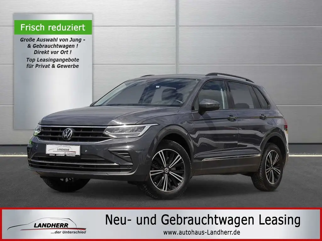 Photo 1 : Volkswagen Tiguan 2023 Essence