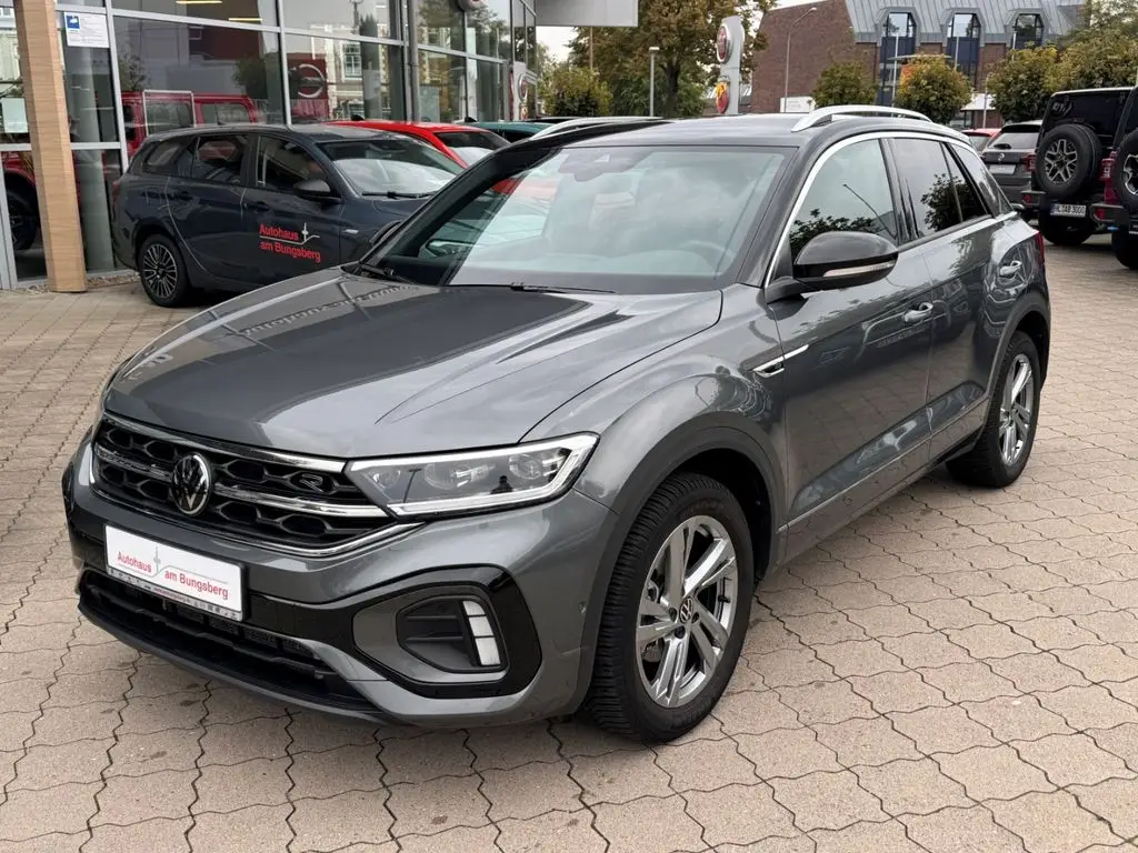 Photo 1 : Volkswagen T-roc 2023 Petrol