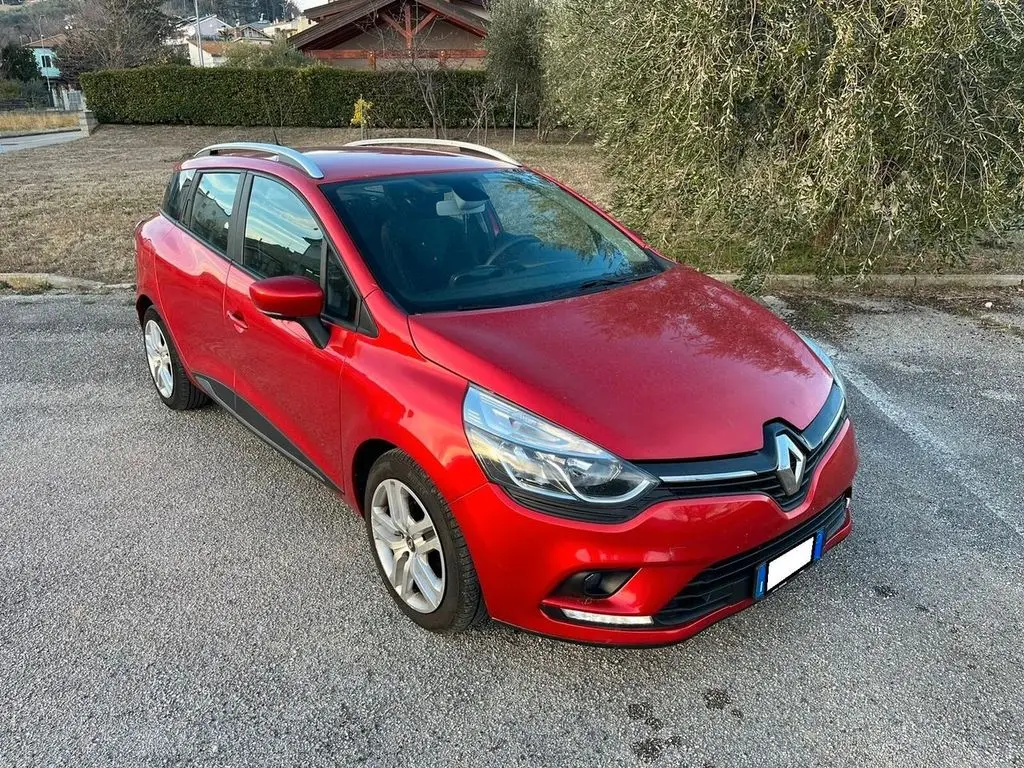 Photo 1 : Renault Clio 2019 Diesel