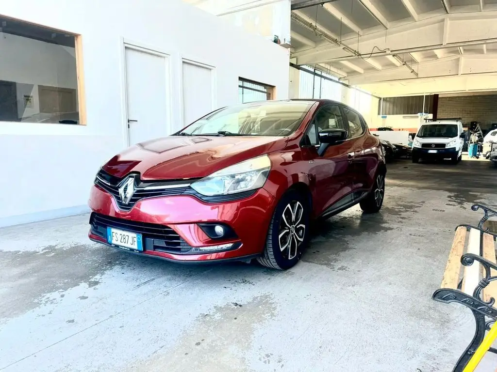 Photo 1 : Renault Clio 2018 Diesel