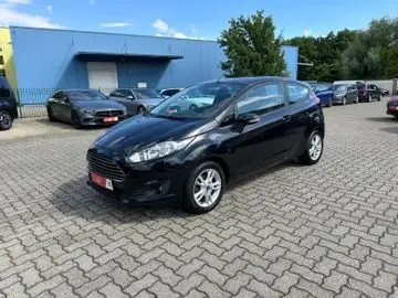 Photo 1 : Ford Fiesta 2015 Petrol