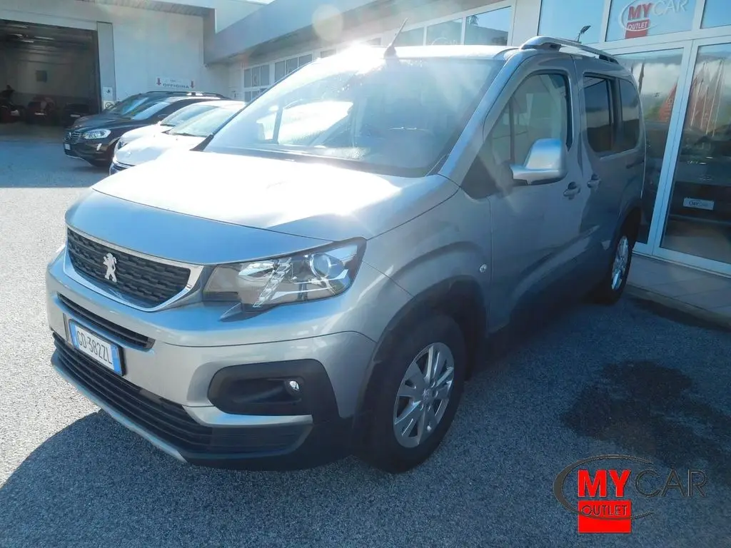 Photo 1 : Peugeot Rifter 2021 Diesel