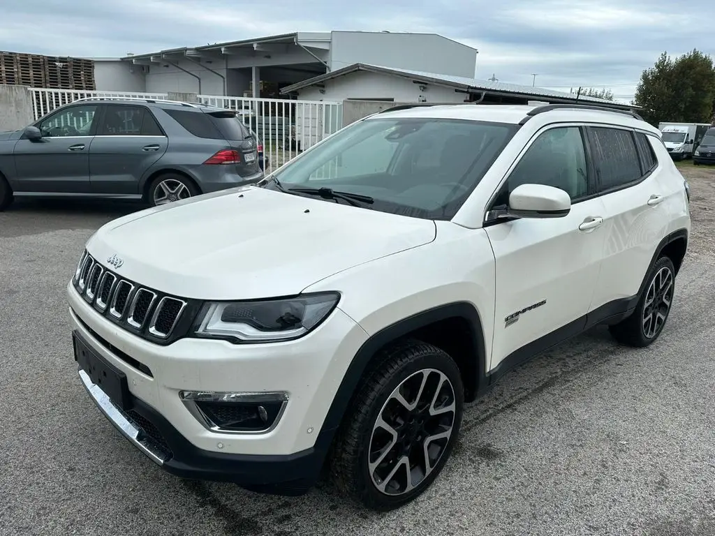 Photo 1 : Jeep Compass 2018 Essence