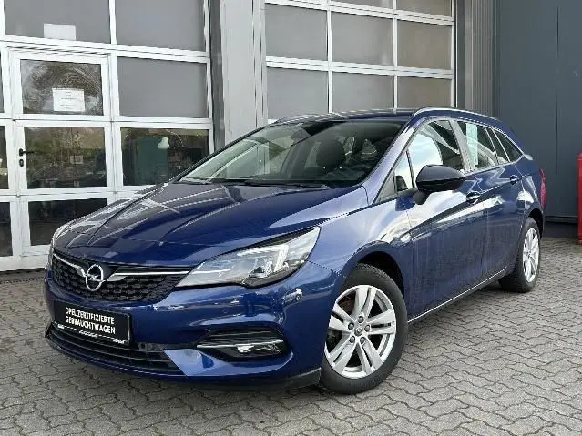 Photo 1 : Opel Astra 2021 Petrol