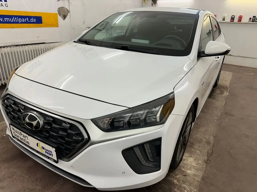 Photo 1 : Hyundai Ioniq 2020 Hybrid