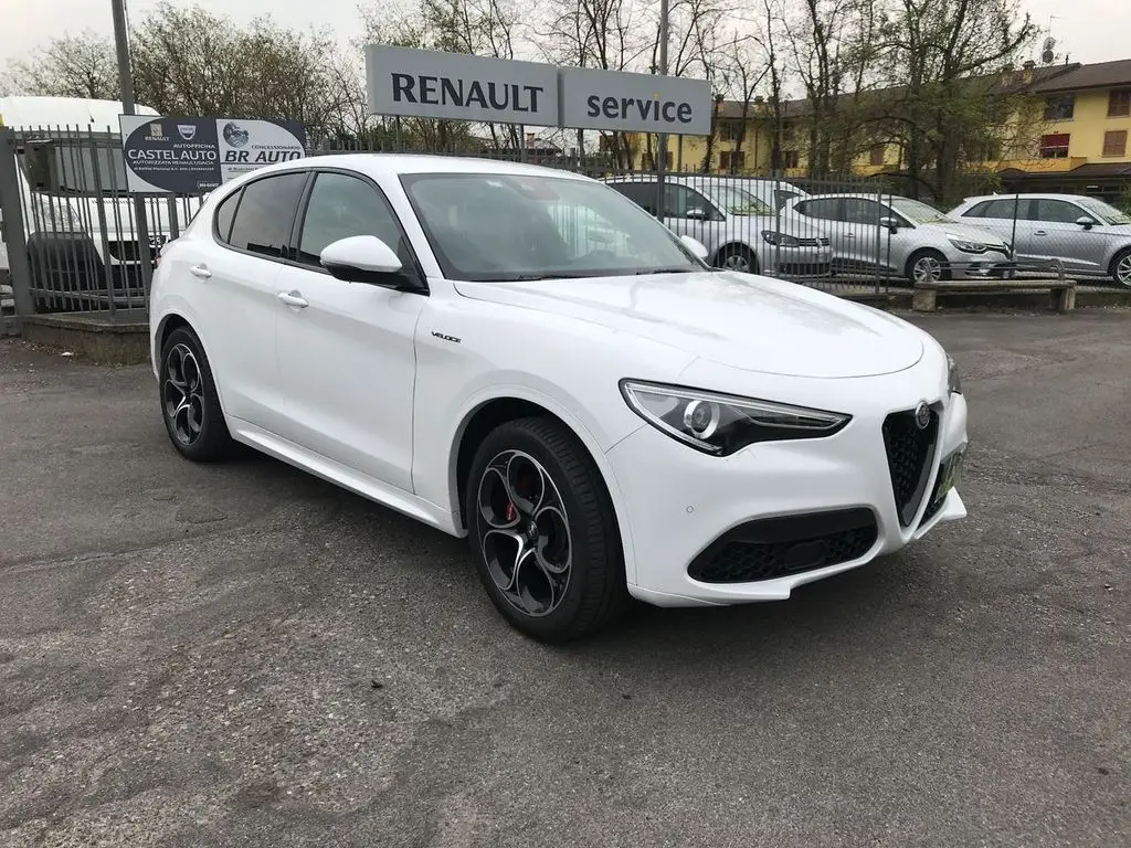 Photo 1 : Alfa Romeo Stelvio 2021 Diesel