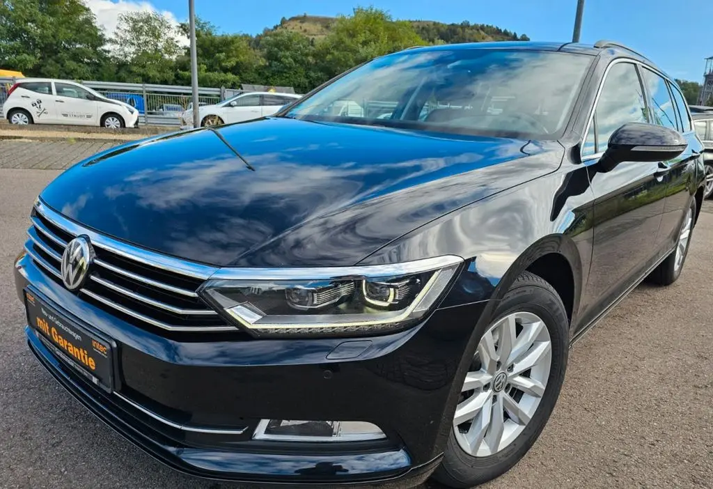 Photo 1 : Volkswagen Passat 2019 Diesel