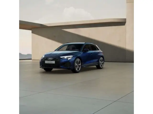 Photo 1 : Audi A3 2023 Hybrid