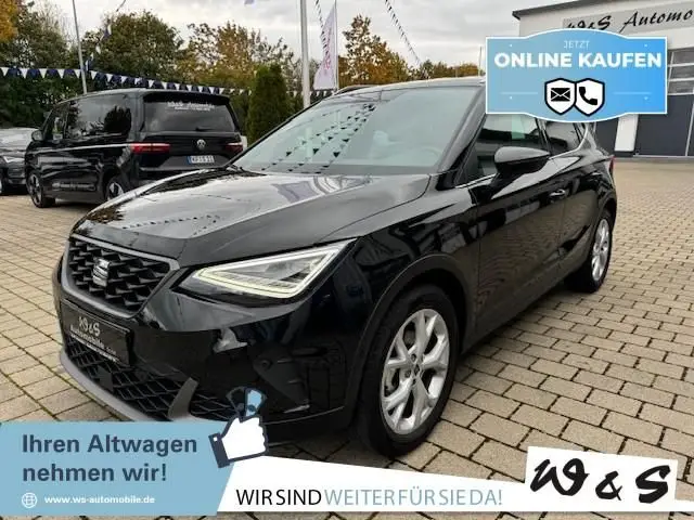 Photo 1 : Seat Arona 2024 Essence