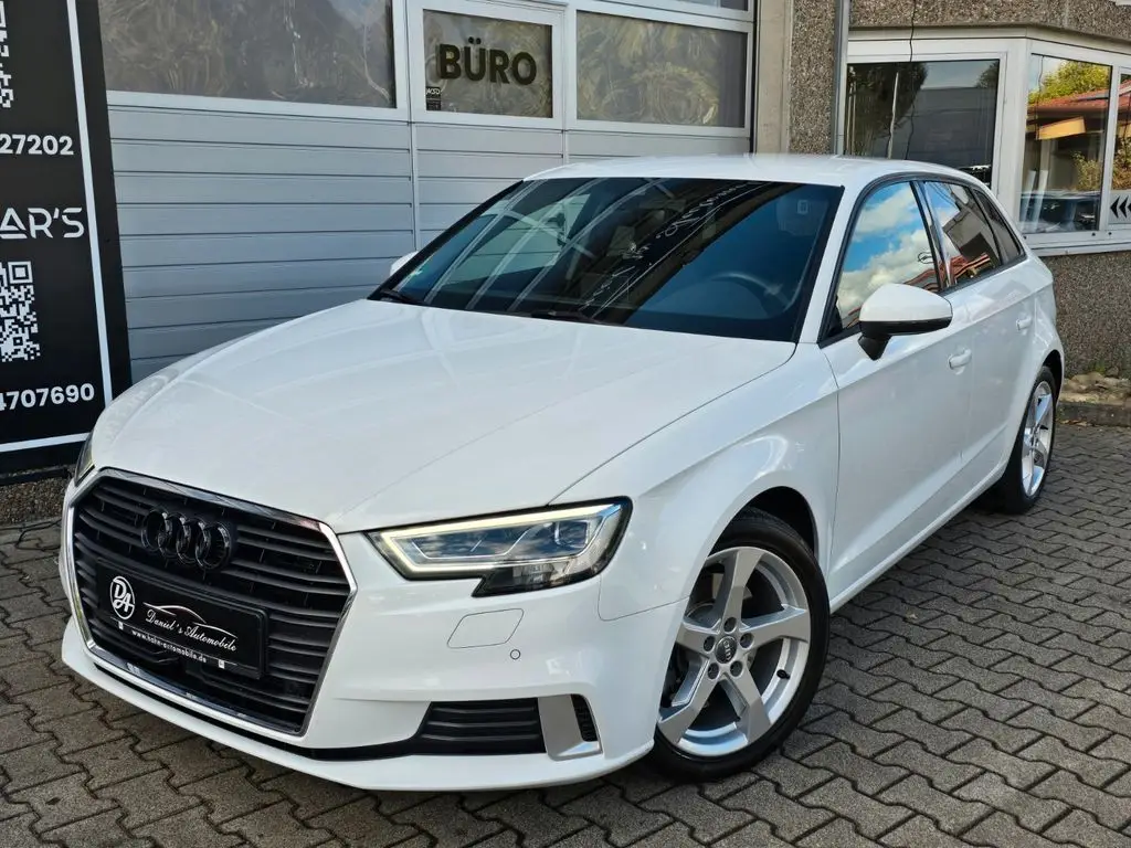 Photo 1 : Audi A3 2019 Diesel