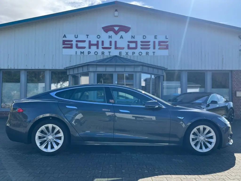 Photo 1 : Tesla Model S 2016 Not specified