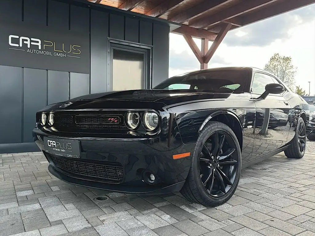 Photo 1 : Dodge Challenger 2016 Essence