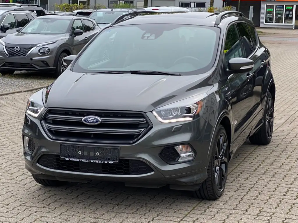 Photo 1 : Ford Kuga 2017 Petrol