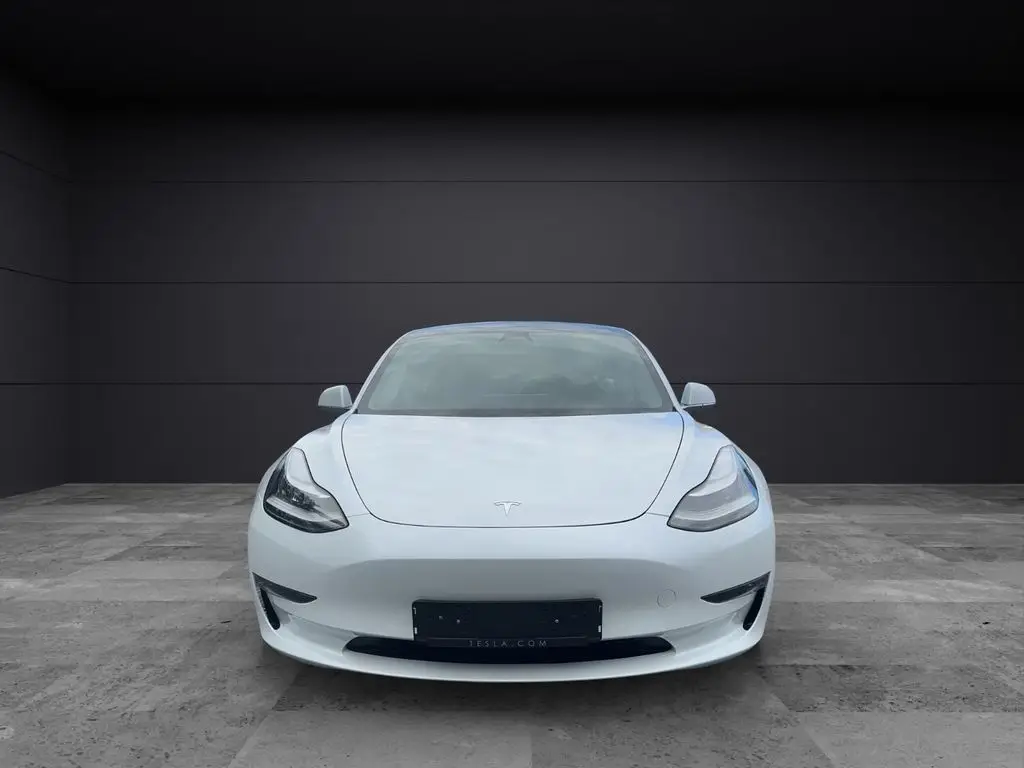 Photo 1 : Tesla Model 3 2020 Not specified