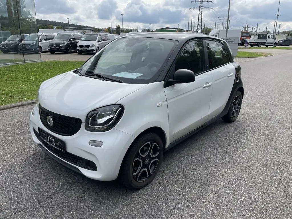 Photo 1 : Smart Forfour 2019 Not specified