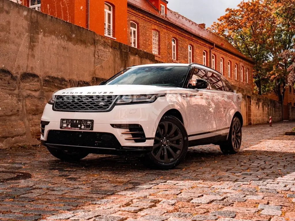 Photo 1 : Land Rover Range Rover Velar 2022 Diesel