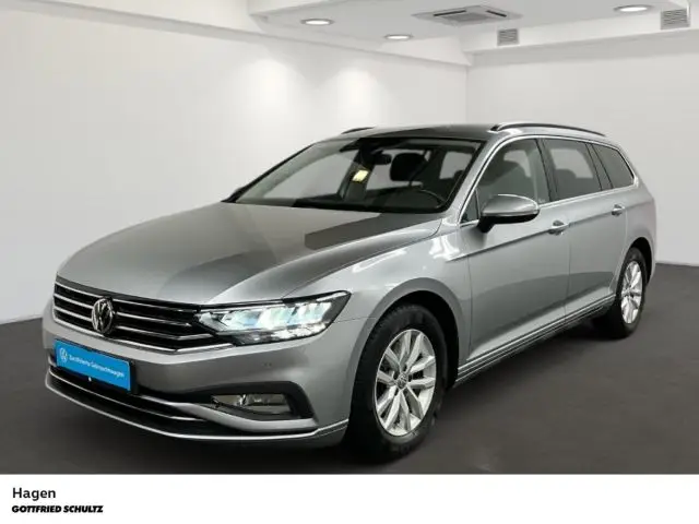 Photo 1 : Volkswagen Passat 2019 Petrol