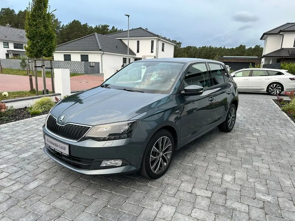 Photo 1 : Skoda Fabia 2017 Diesel