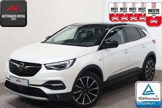 Photo 1 : Opel Grandland 2021 Petrol