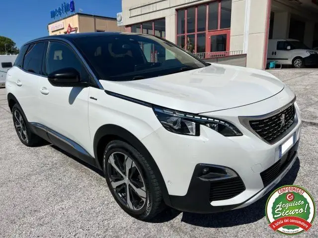 Photo 1 : Peugeot 3008 2017 Diesel