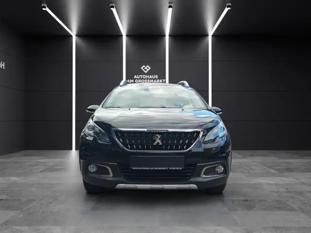 Photo 1 : Peugeot 2008 2018 Petrol